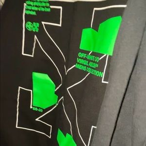 COPY - Says medium but fits like a small Unisex Off White Hoodie I can’t fit an…